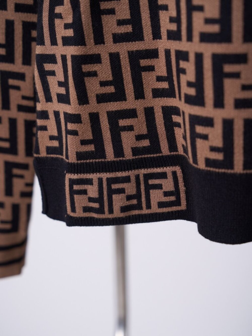 Fendi FF Monogram Cotton Knit Sweater - Picture 6 of 9